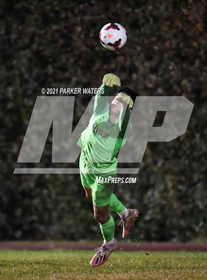 Thumbnail 3 in Jesuit @ Lusher photogallery.