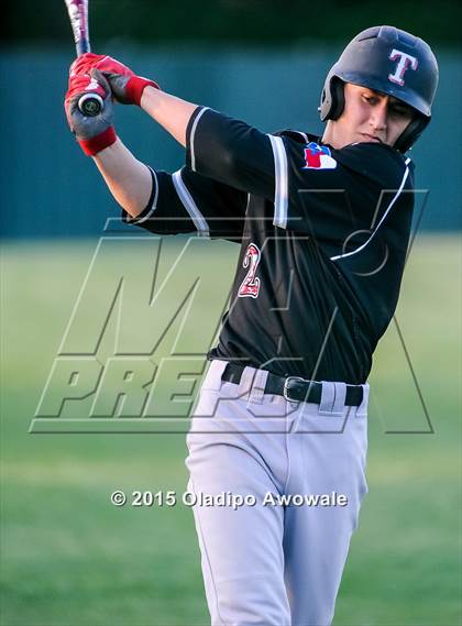 Thumbnail 2 in Lee @ Rockwall photogallery.