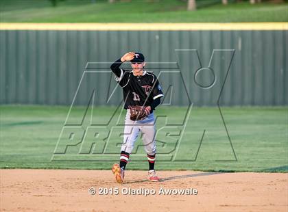 Thumbnail 1 in Lee @ Rockwall photogallery.