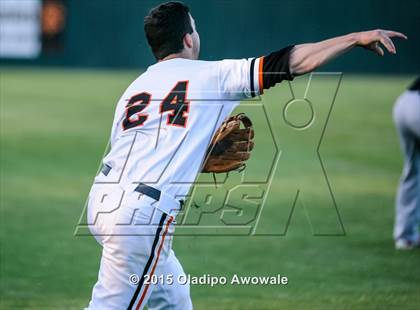 Thumbnail 2 in Lee @ Rockwall photogallery.