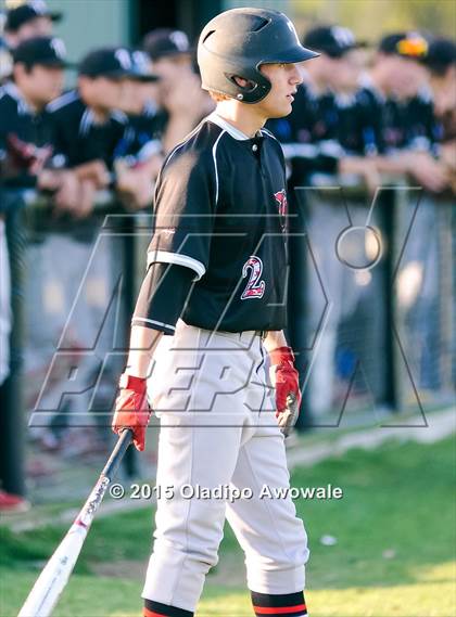 Thumbnail 3 in Lee @ Rockwall photogallery.