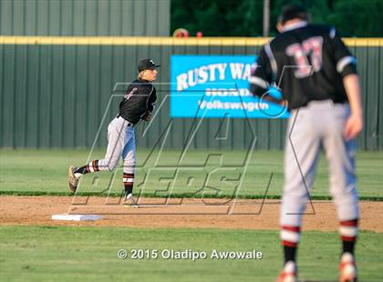 Thumbnail 2 in Lee @ Rockwall photogallery.