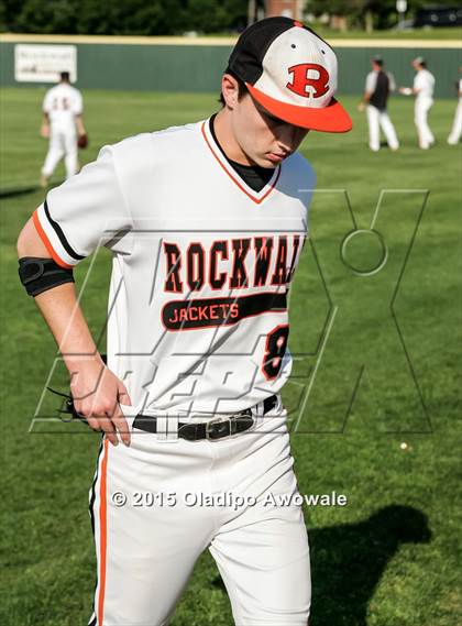 Thumbnail 3 in Lee @ Rockwall photogallery.