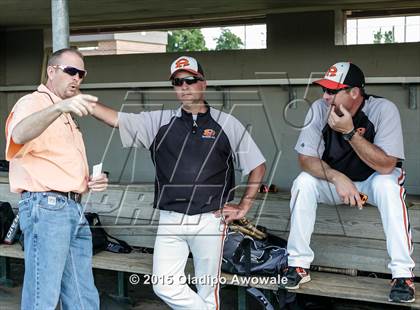 Thumbnail 2 in Lee @ Rockwall photogallery.