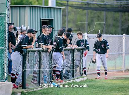 Thumbnail 3 in Lee @ Rockwall photogallery.