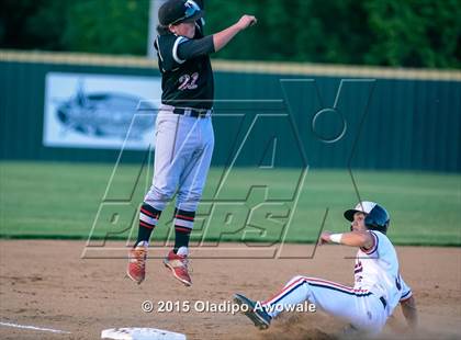 Thumbnail 2 in Lee @ Rockwall photogallery.