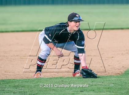 Thumbnail 1 in Lee @ Rockwall photogallery.