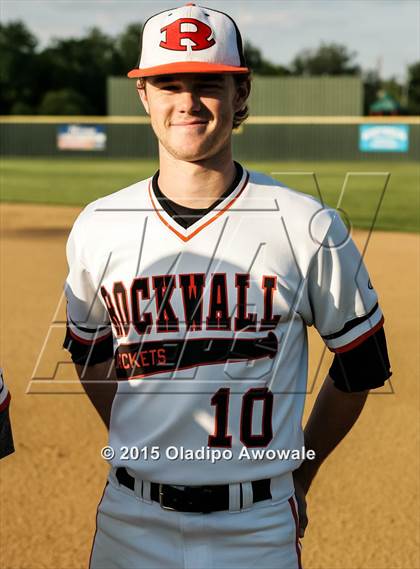 Thumbnail 2 in Lee @ Rockwall photogallery.