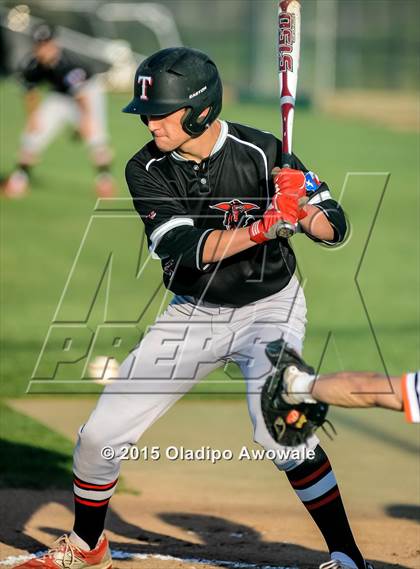 Thumbnail 2 in Lee @ Rockwall photogallery.