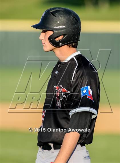 Thumbnail 3 in Lee @ Rockwall photogallery.