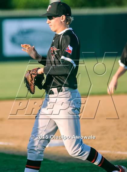 Thumbnail 1 in Lee @ Rockwall photogallery.