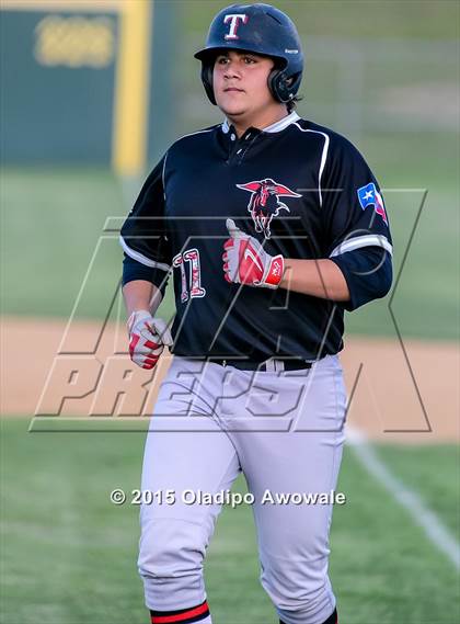 Thumbnail 1 in Lee @ Rockwall photogallery.