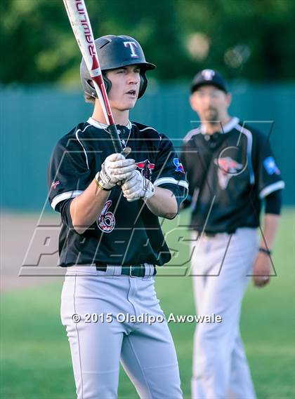 Thumbnail 1 in Lee @ Rockwall photogallery.