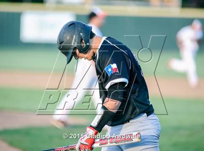 Thumbnail 2 in Lee @ Rockwall photogallery.