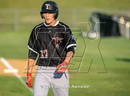 Thumbnail 3 in Lee @ Rockwall photogallery.