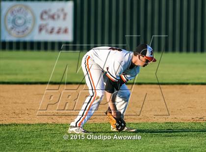 Thumbnail 3 in Lee @ Rockwall photogallery.