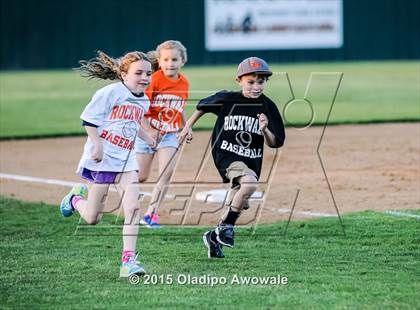 Thumbnail 2 in Lee @ Rockwall photogallery.