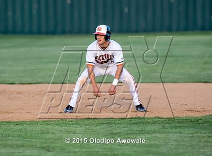Thumbnail 3 in Lee @ Rockwall photogallery.