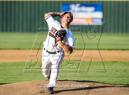 Thumbnail 2 in Lee @ Rockwall photogallery.
