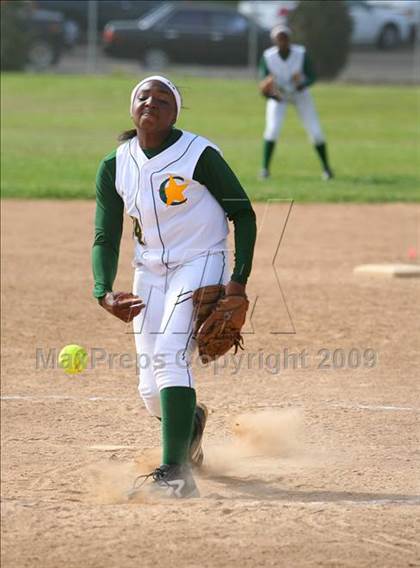Thumbnail 1 in Cajon vs. Alemany (Best of The West Tournament) photogallery.