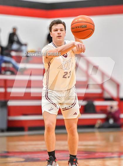 Thumbnail 2 in Jefferson vs. Atlanta (Titus County Throwdown) photogallery.