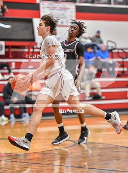 Thumbnail 1 in Jefferson vs. Atlanta (Titus County Throwdown) photogallery.