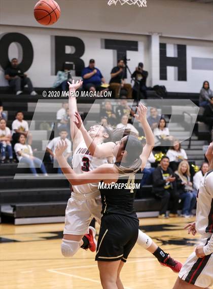 Thumbnail 1 in Pioneer vs Edcouch-Elsa  photogallery.