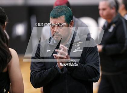 Thumbnail 3 in Pioneer vs Edcouch-Elsa  photogallery.