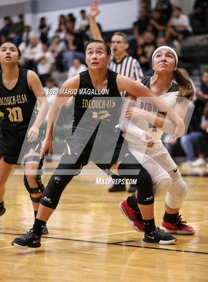 Thumbnail 2 in Pioneer vs Edcouch-Elsa  photogallery.