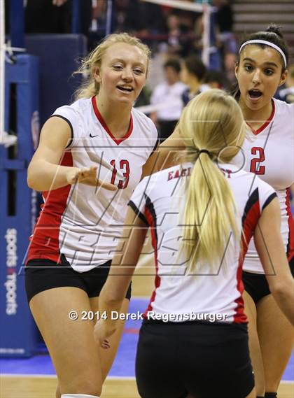 Thumbnail 3 in Chatfield vs Eaglecrest (CHSAA 5A Playoff) photogallery.