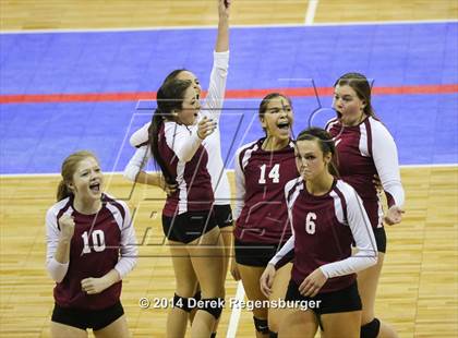 Thumbnail 2 in Chatfield vs Eaglecrest (CHSAA 5A Playoff) photogallery.