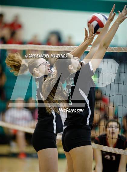 Thumbnail 3 in Cleveland @ Granada Hills  photogallery.
