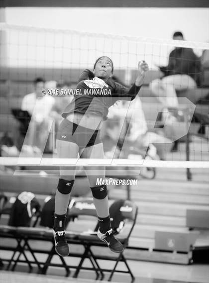 Thumbnail 3 in Cleveland @ Granada Hills  photogallery.