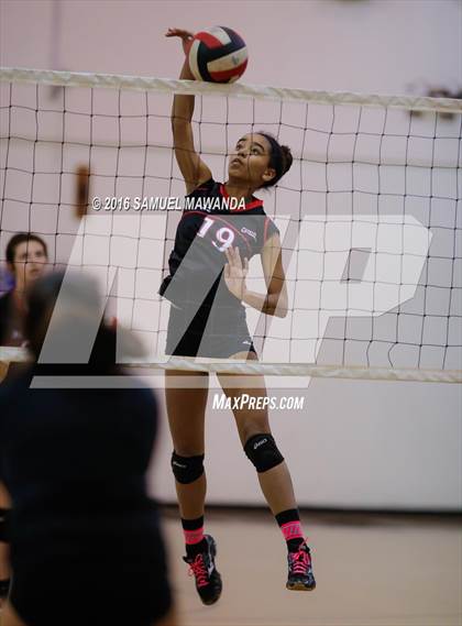 Thumbnail 3 in Cleveland @ Granada Hills  photogallery.