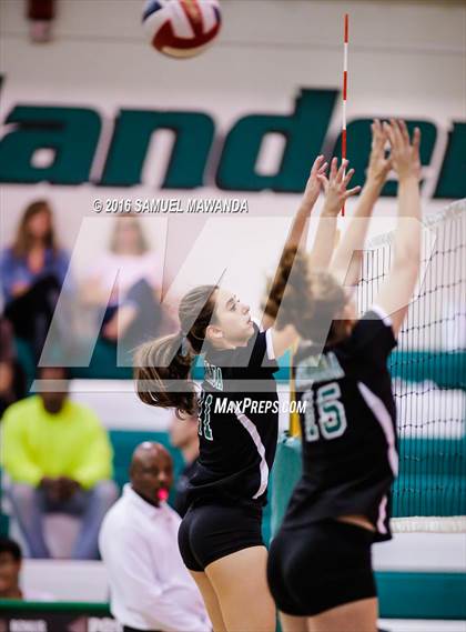 Thumbnail 2 in Cleveland @ Granada Hills  photogallery.