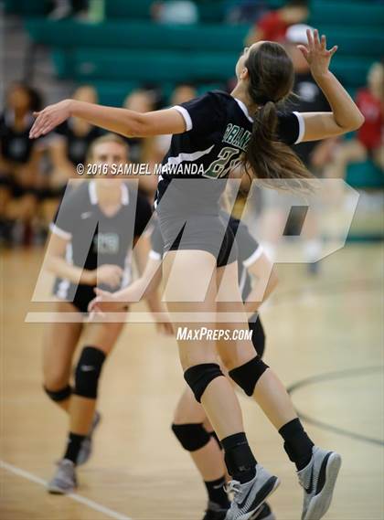 Thumbnail 3 in Cleveland @ Granada Hills  photogallery.