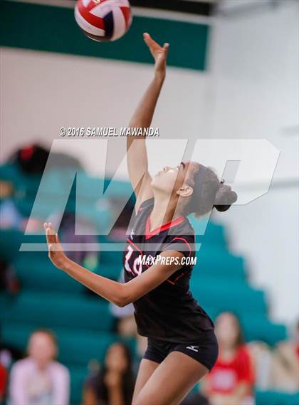 Thumbnail 1 in Cleveland @ Granada Hills  photogallery.