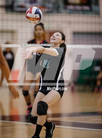 Thumbnail 2 in Cleveland @ Granada Hills  photogallery.