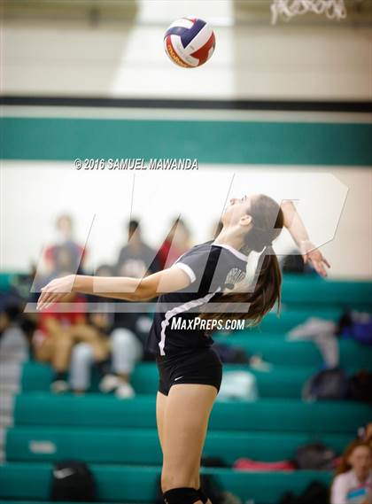 Thumbnail 1 in Cleveland @ Granada Hills  photogallery.