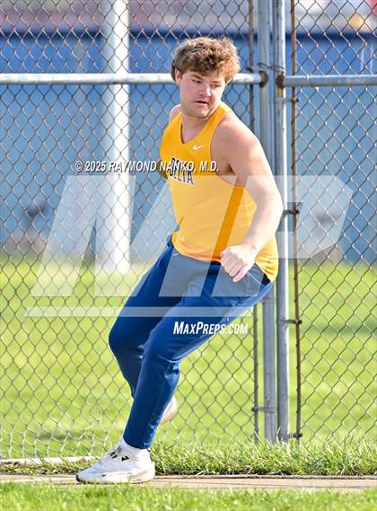 Thumbnail 2 in Pendleton Heights at Delta (Discus) photogallery.