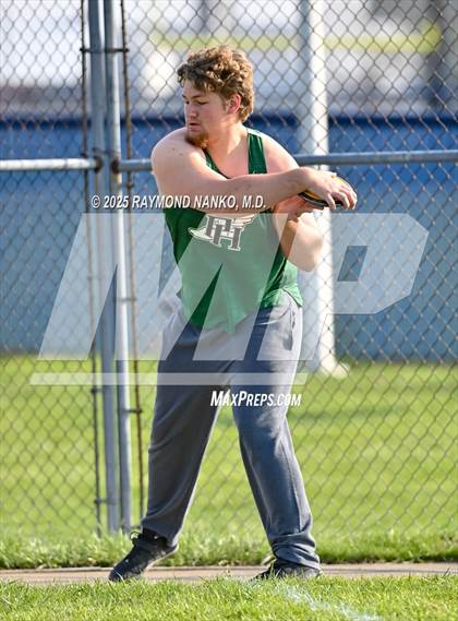 Thumbnail 2 in Pendleton Heights at Delta (Discus) photogallery.