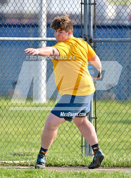 Thumbnail 1 in Pendleton Heights at Delta (Discus) photogallery.