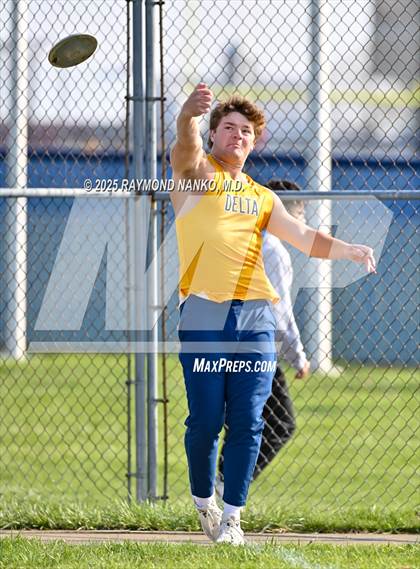 Thumbnail 2 in Pendleton Heights at Delta (Discus) photogallery.