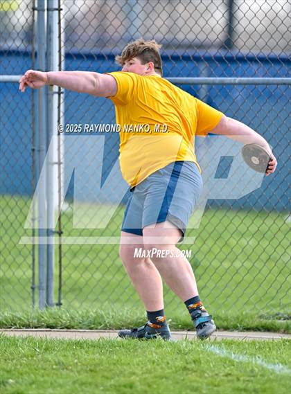 Thumbnail 1 in Pendleton Heights at Delta (Discus) photogallery.