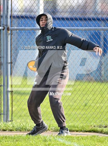Thumbnail 1 in Pendleton Heights at Delta (Discus) photogallery.