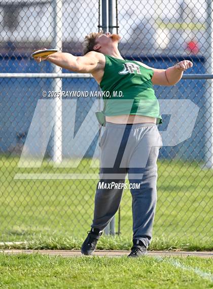 Thumbnail 3 in Pendleton Heights at Delta (Discus) photogallery.