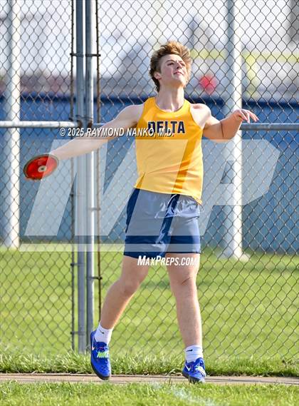 Thumbnail 3 in Pendleton Heights at Delta (Discus) photogallery.