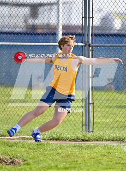 Thumbnail 1 in Pendleton Heights at Delta (Discus) photogallery.