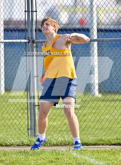 Thumbnail 2 in Pendleton Heights at Delta (Discus) photogallery.