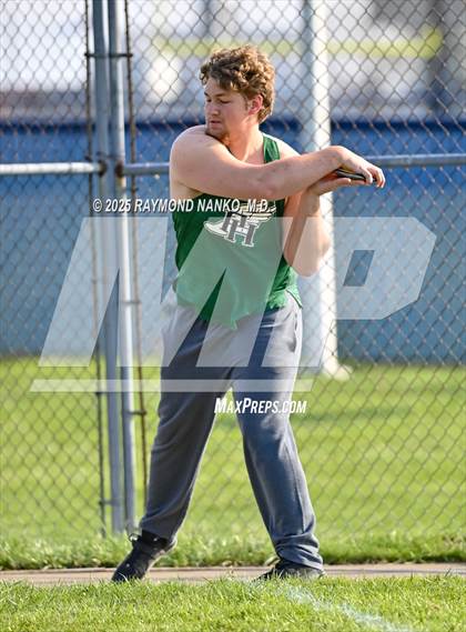 Thumbnail 1 in Pendleton Heights at Delta (Discus) photogallery.